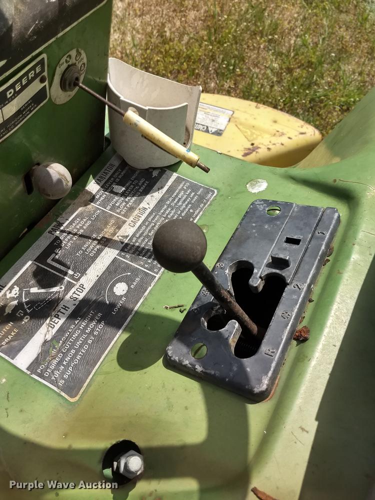 image for item FG9321 John Deere 112 lawn mower