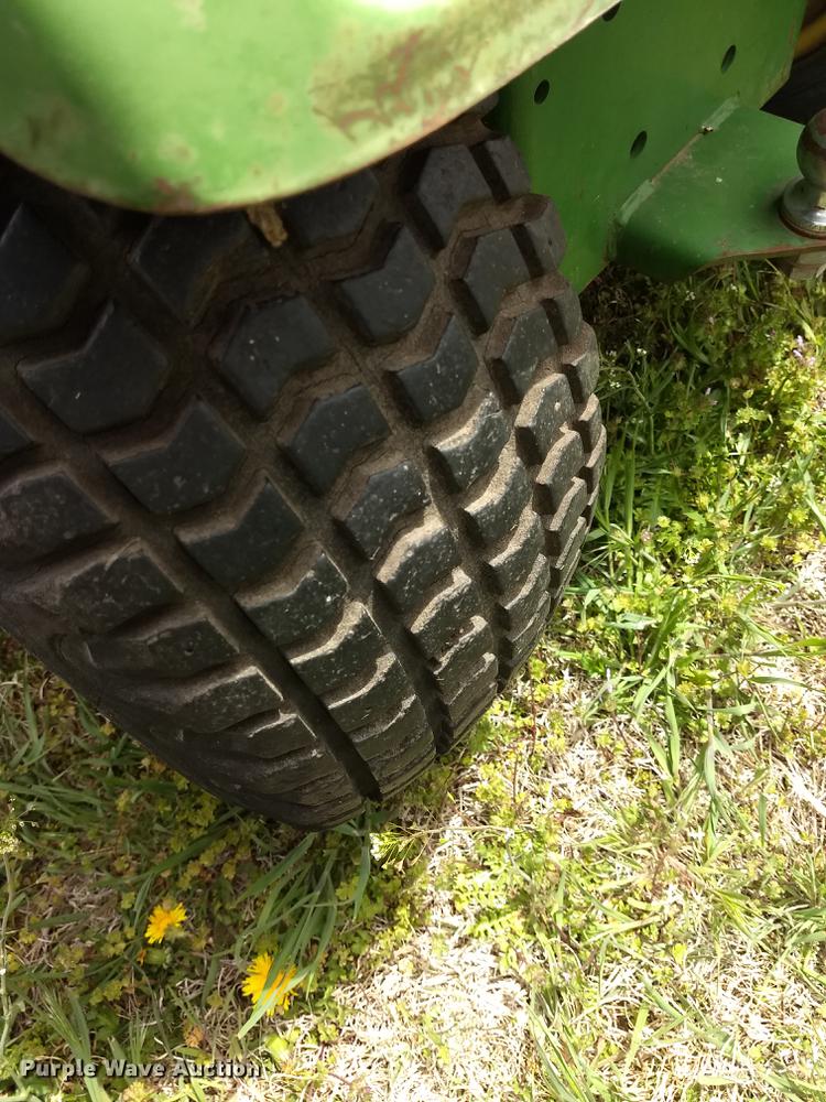 image for item FG9321 John Deere 112 lawn mower