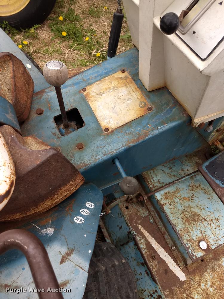 image for item FG9322 Sears Suburban garden tractor