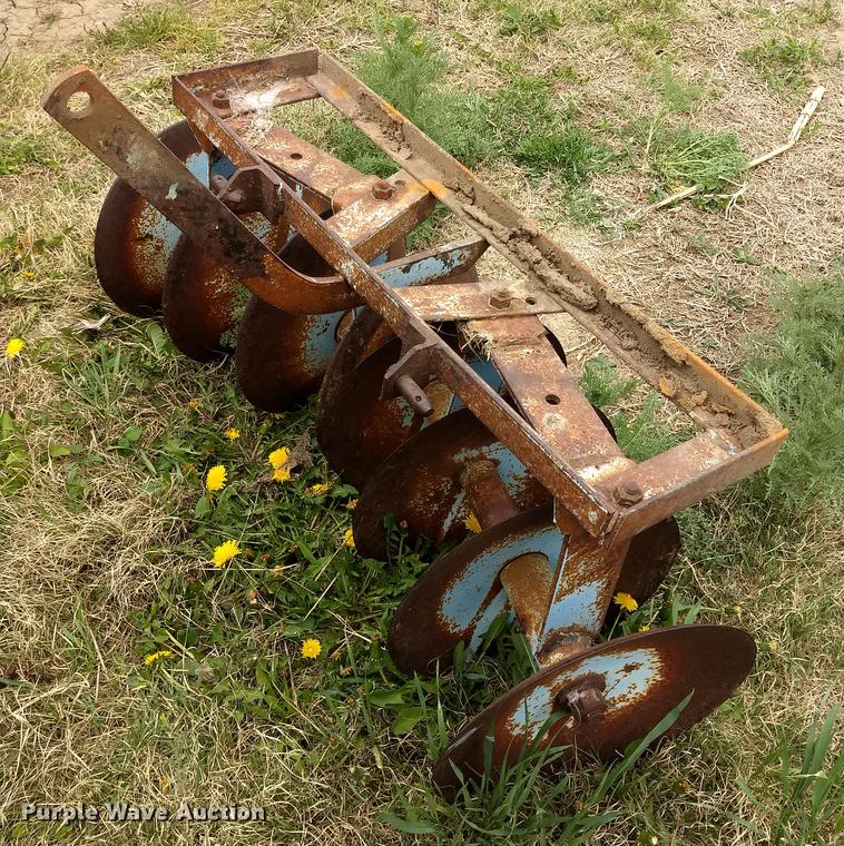 image for item FG9322 Sears Suburban garden tractor