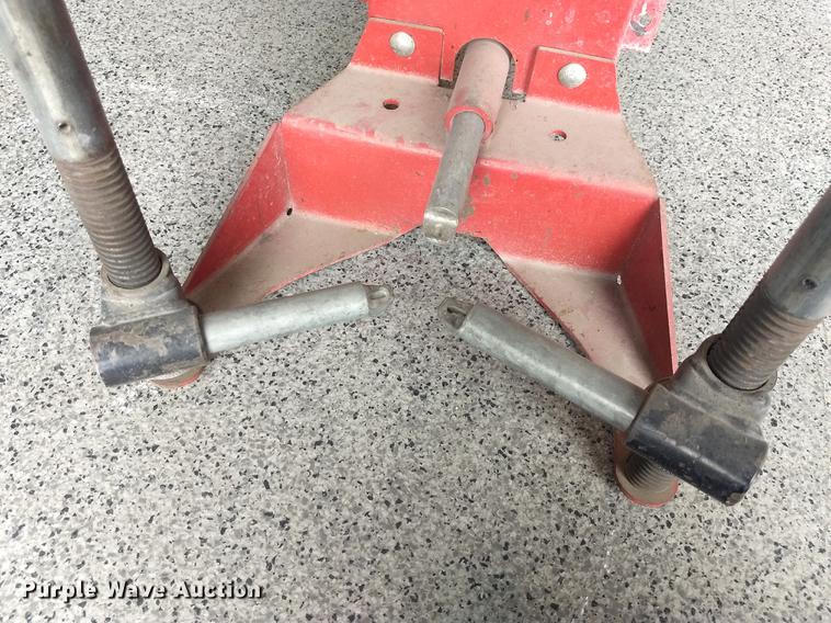 image for item FG9330 Branick 7200 strut spring compressor