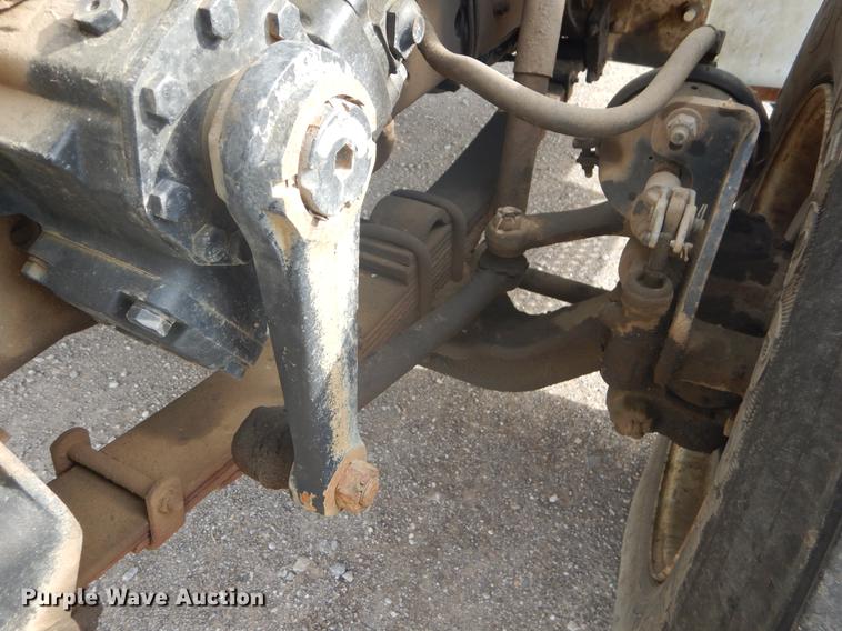 image for item FH9254 1998 International 4900 refuse truck