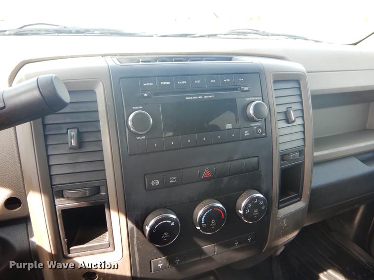 image for item FH9256 2012 Dodge Ram 5500 Crew Cab flatbed truck