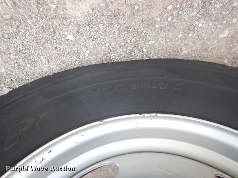 image for item FH9256 2012 Dodge Ram 5500 Crew Cab flatbed truck