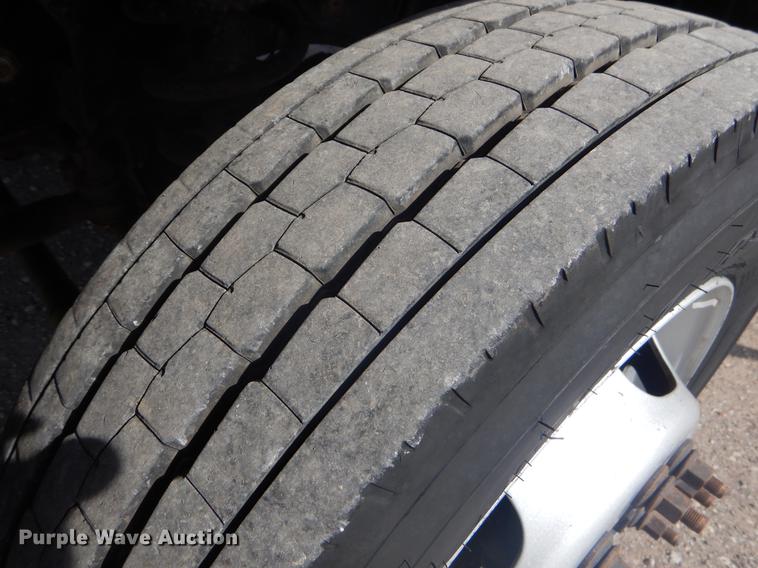 image for item FH9256 2012 Dodge Ram 5500 Crew Cab flatbed truck