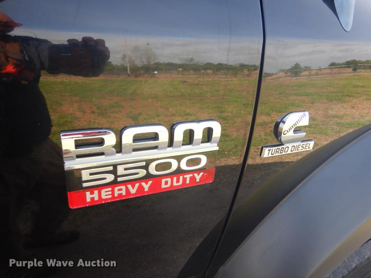 image for item FH9256 2012 Dodge Ram 5500 Crew Cab flatbed truck