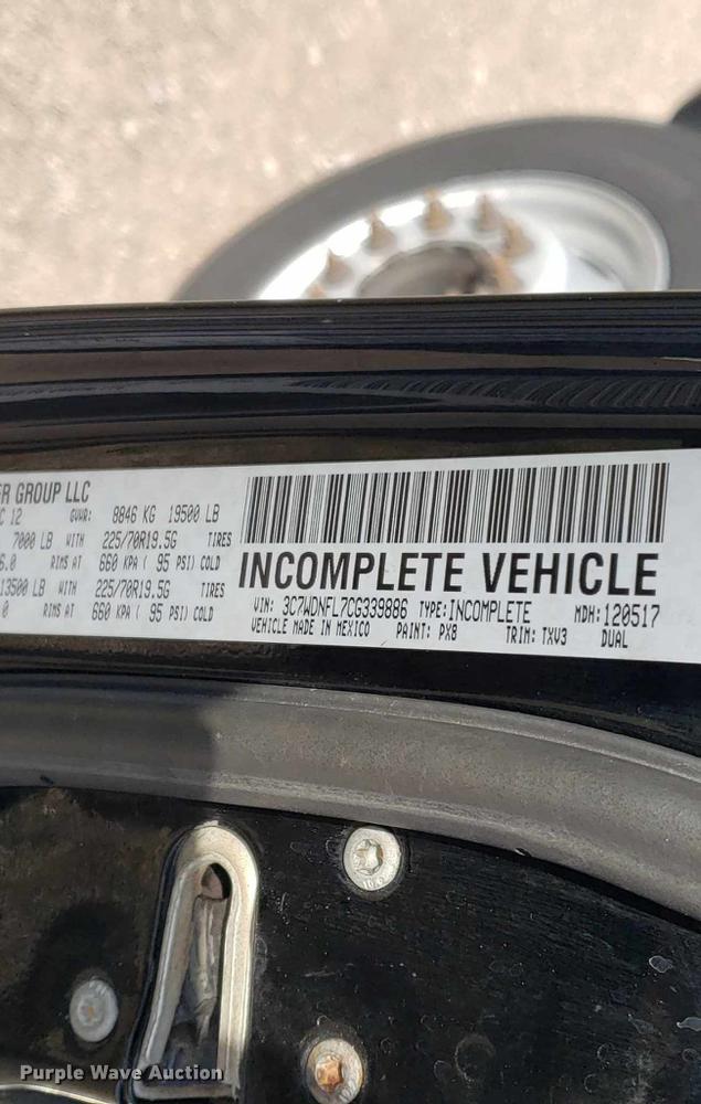 image for item FH9256 2012 Dodge Ram 5500 Crew Cab flatbed truck