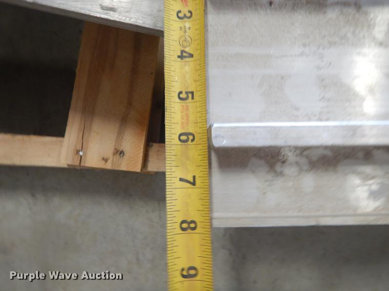 image for item FH9266 (2) Safe-T-Shore hydraulic shoring systems