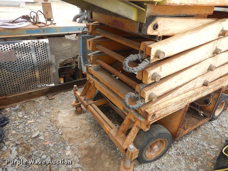 image for item FH9268 Selma scissor lift