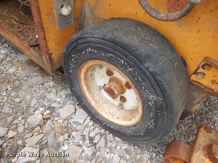 image for item FH9268 Selma scissor lift