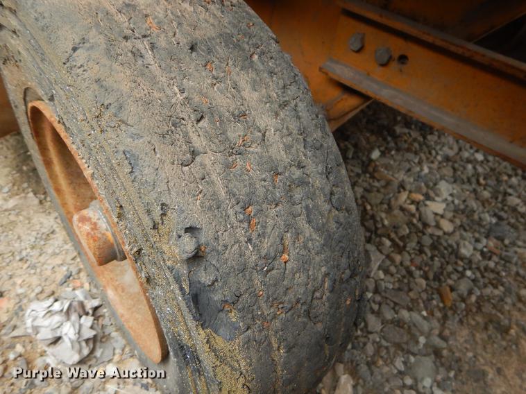 image for item FH9268 Selma scissor lift