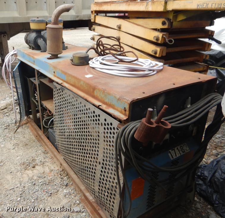 image for item FH9269 Miller welder