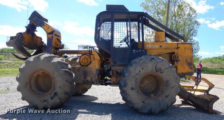image for item FH9299 John Deere 5480 skidder