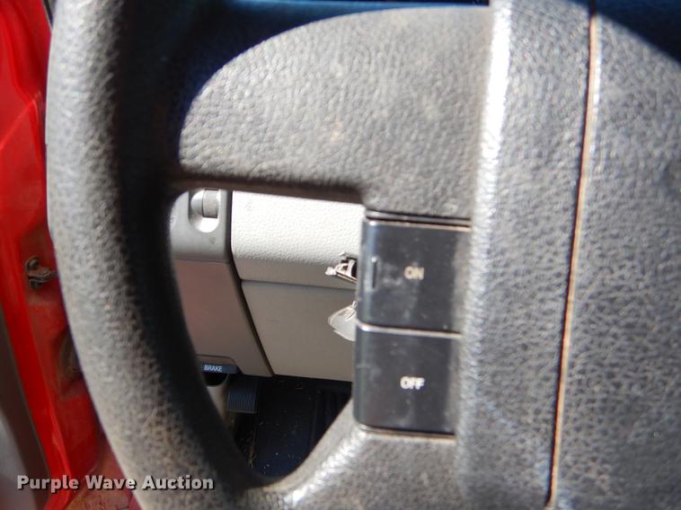 image for item FH9300 2004 Ford F150 STX pickup truck