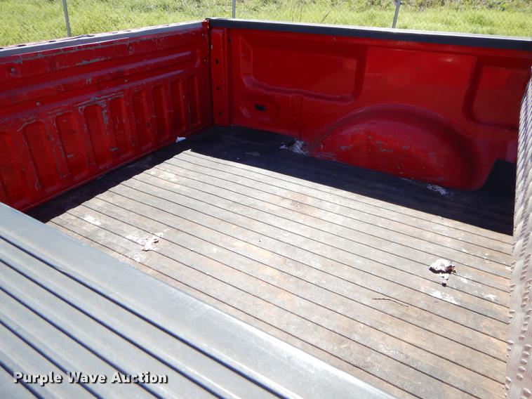 image for item FH9300 2004 Ford F150 STX pickup truck