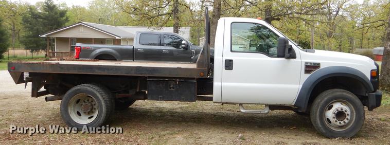 image for item FH9301 2008 Ford F550 Super Duty XL flatbed truck