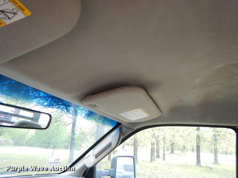 image for item FH9301 2008 Ford F550 Super Duty XL flatbed truck