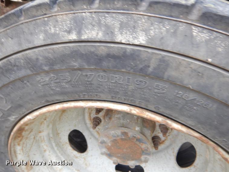 image for item FH9301 2008 Ford F550 Super Duty XL flatbed truck