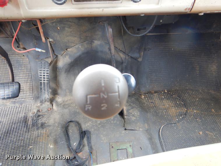 image for item FH9303 1963 GMC grain truck