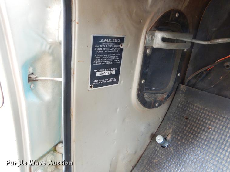 image for item FH9303 1963 GMC grain truck