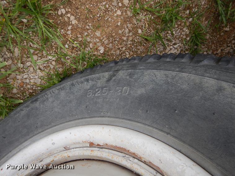 image for item FH9303 1963 GMC grain truck