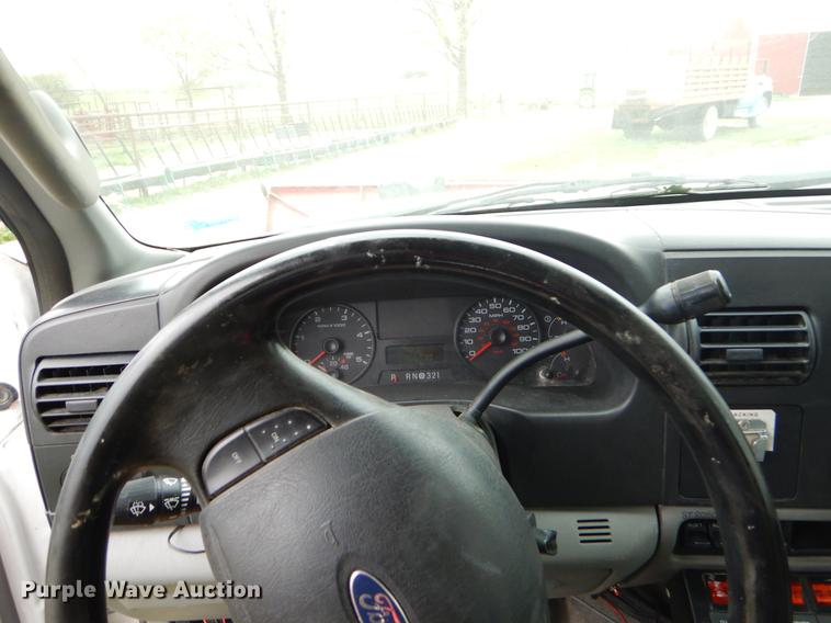 image for item FH9304 2007 Ford F350 Super Duty XL dump bed pickup truck