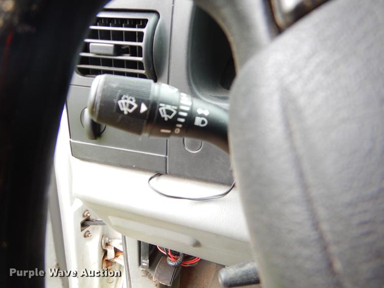 image for item FH9304 2007 Ford F350 Super Duty XL dump bed pickup truck