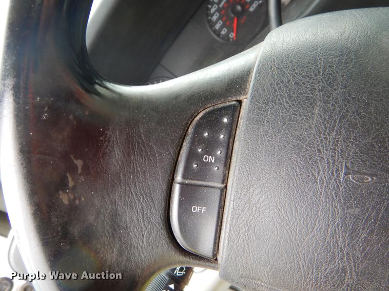 image for item FH9304 2007 Ford F350 Super Duty XL dump bed pickup truck