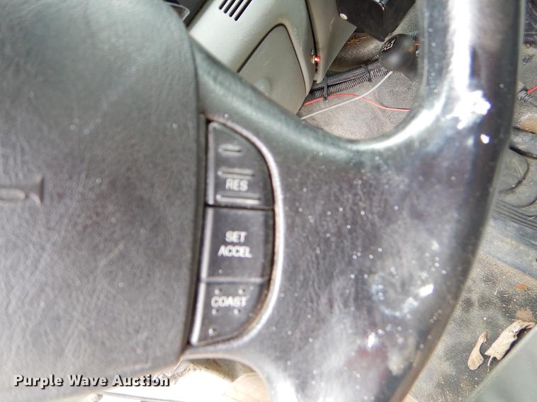 image for item FH9304 2007 Ford F350 Super Duty XL dump bed pickup truck