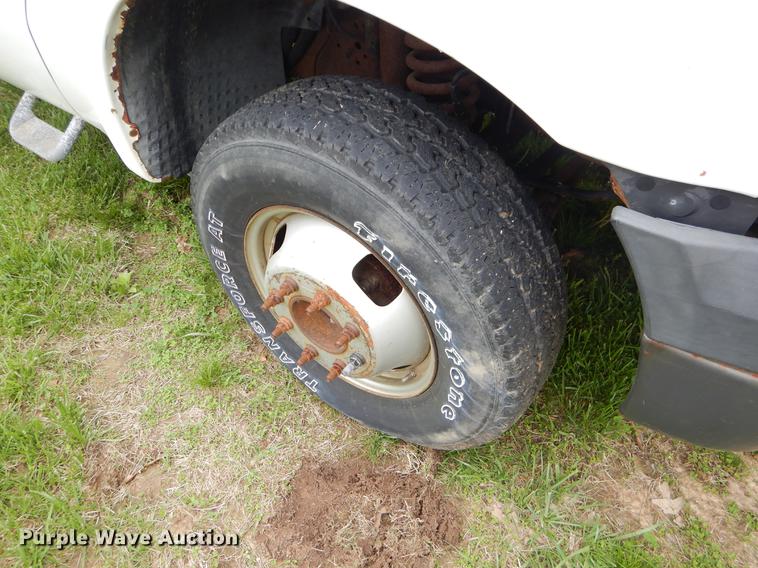 image for item FH9304 2007 Ford F350 Super Duty XL dump bed pickup truck