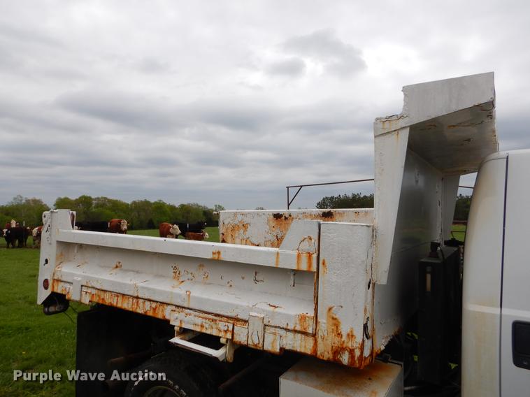 image for item FH9304 2007 Ford F350 Super Duty XL dump bed pickup truck
