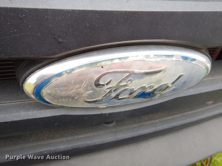 image for item FH9304 2007 Ford F350 Super Duty XL dump bed pickup truck