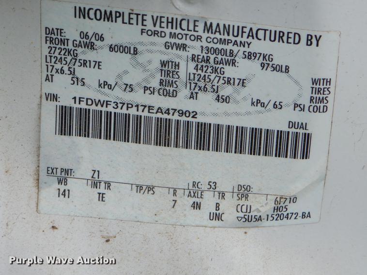 image for item FH9304 2007 Ford F350 Super Duty XL dump bed pickup truck