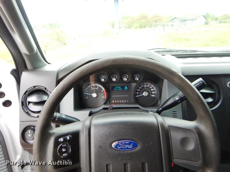 image for item FH9309 2012 Ford F550 Super Duty SuperCab flatbed truck