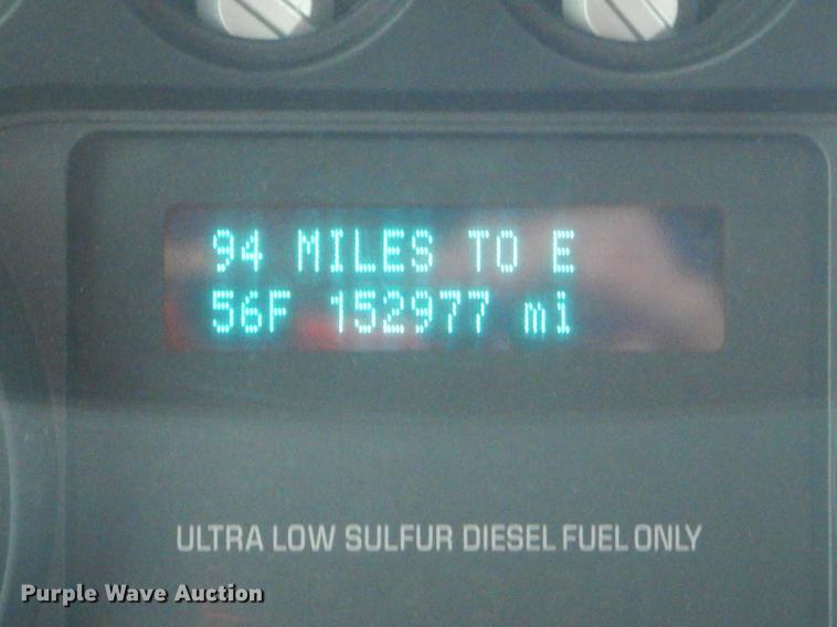 image for item FH9309 2012 Ford F550 Super Duty SuperCab flatbed truck