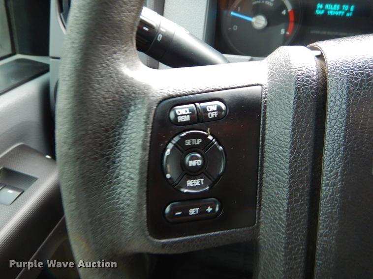 image for item FH9309 2012 Ford F550 Super Duty SuperCab flatbed truck