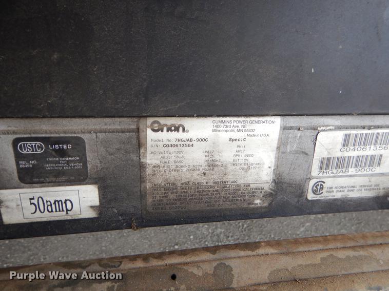 image for item FH9316 2004 Workhorse W22 Intruder 373 RV