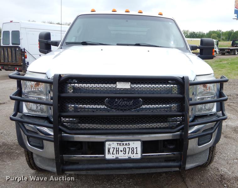 image for item FH9321 2012 Ford F450 Super Duty Crew Cab flatbed truck