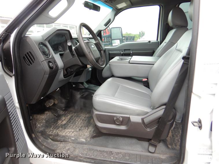 image for item FH9321 2012 Ford F450 Super Duty Crew Cab flatbed truck