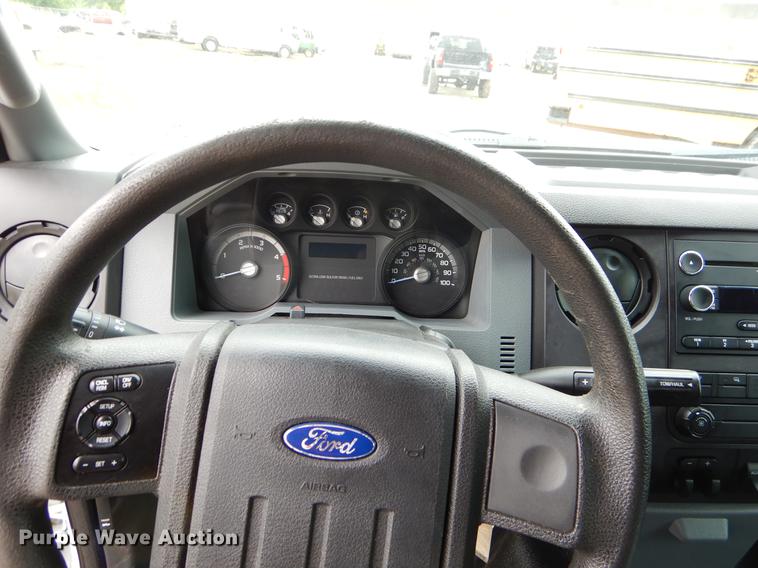 image for item FH9321 2012 Ford F450 Super Duty Crew Cab flatbed truck