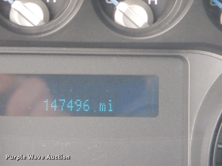 image for item FH9321 2012 Ford F450 Super Duty Crew Cab flatbed truck