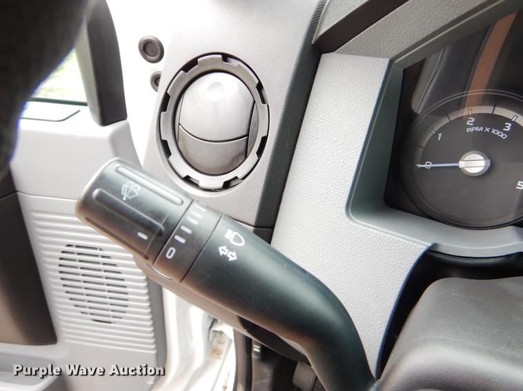 image for item FH9321 2012 Ford F450 Super Duty Crew Cab flatbed truck