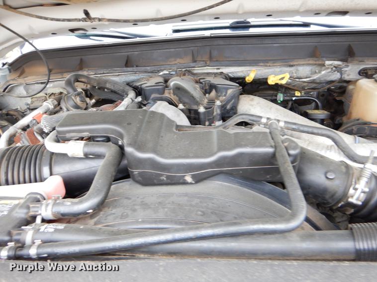 image for item FH9321 2012 Ford F450 Super Duty Crew Cab flatbed truck