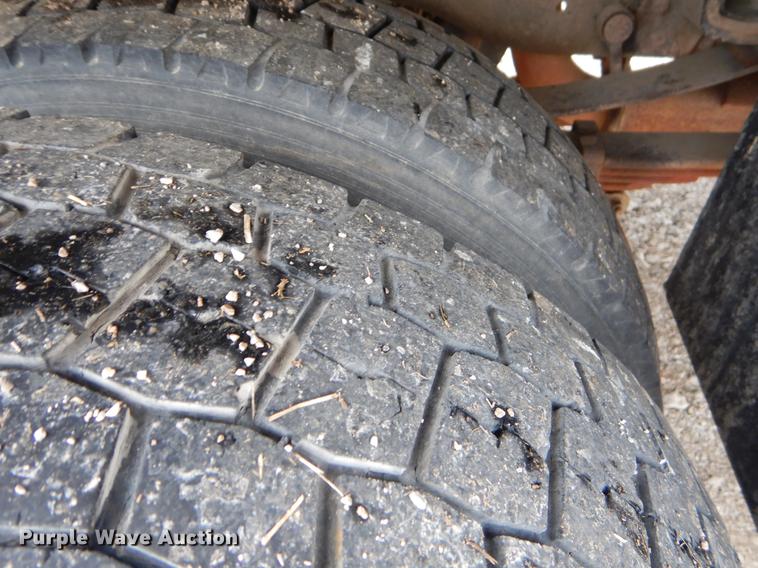 image for item FH9321 2012 Ford F450 Super Duty Crew Cab flatbed truck