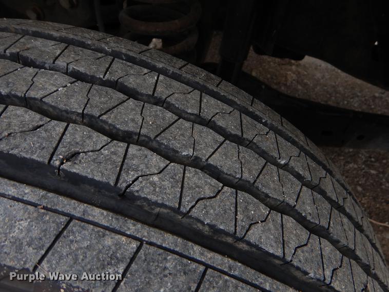 image for item FH9321 2012 Ford F450 Super Duty Crew Cab flatbed truck