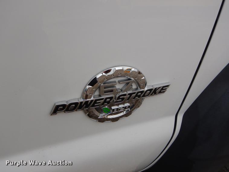 image for item FH9321 2012 Ford F450 Super Duty Crew Cab flatbed truck