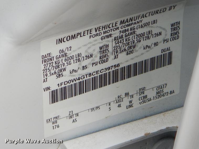 image for item FH9321 2012 Ford F450 Super Duty Crew Cab flatbed truck