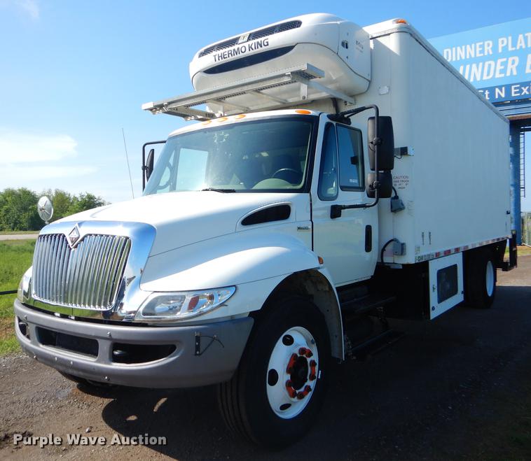 image for item FH9388 2009 International DuraStar 4300 refrigerated truck