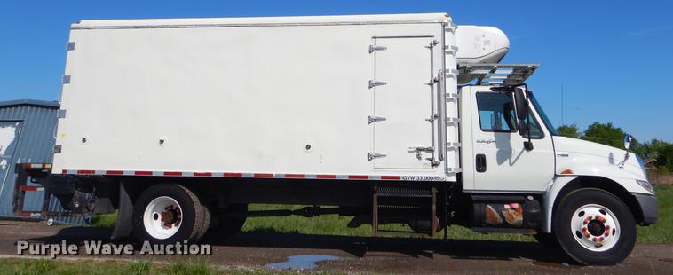 image for item FH9388 2009 International DuraStar 4300 refrigerated truck