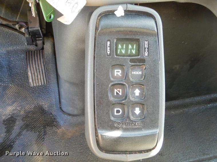 image for item FH9388 2009 International DuraStar 4300 refrigerated truck